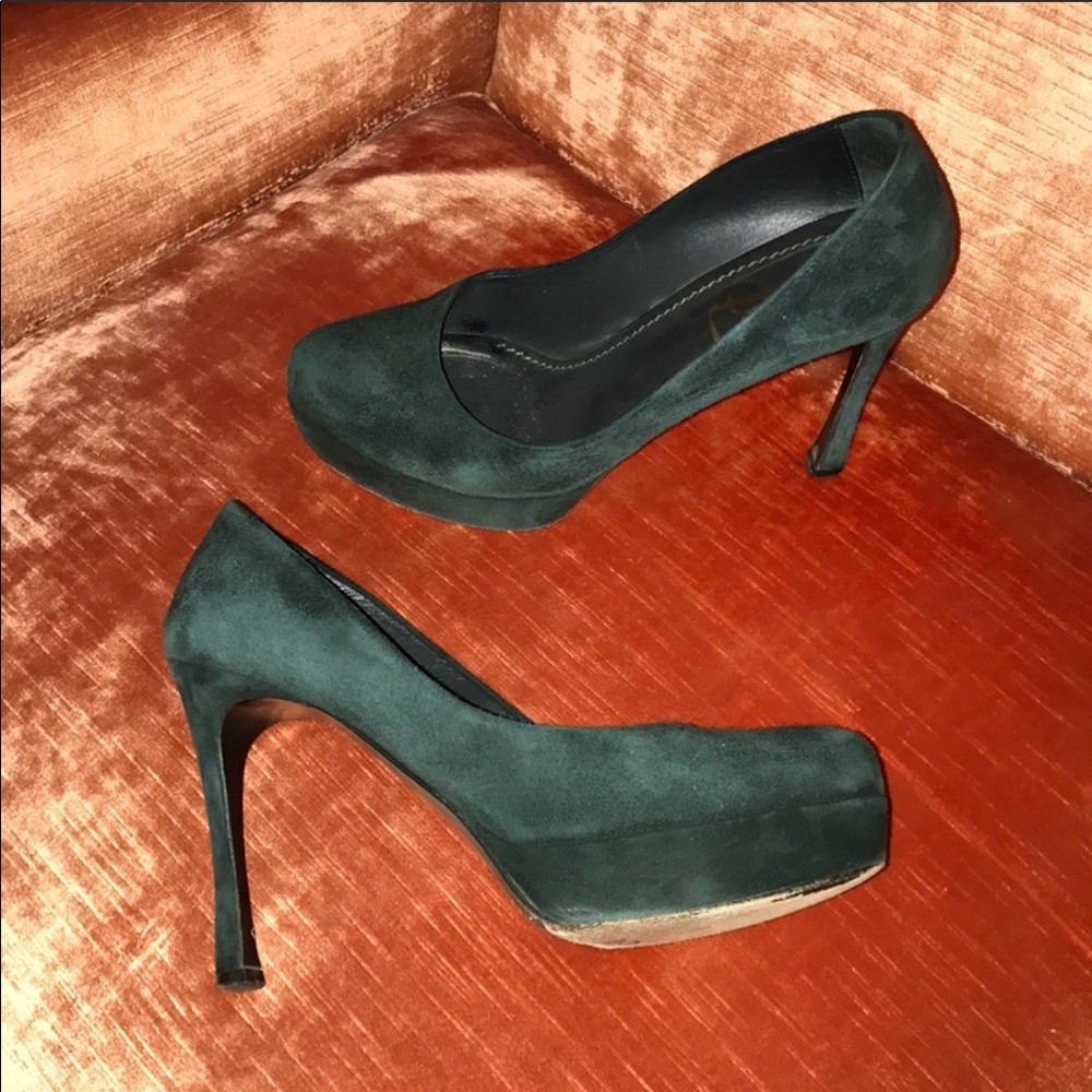 Yves Saint Laurent Green Heels Gem